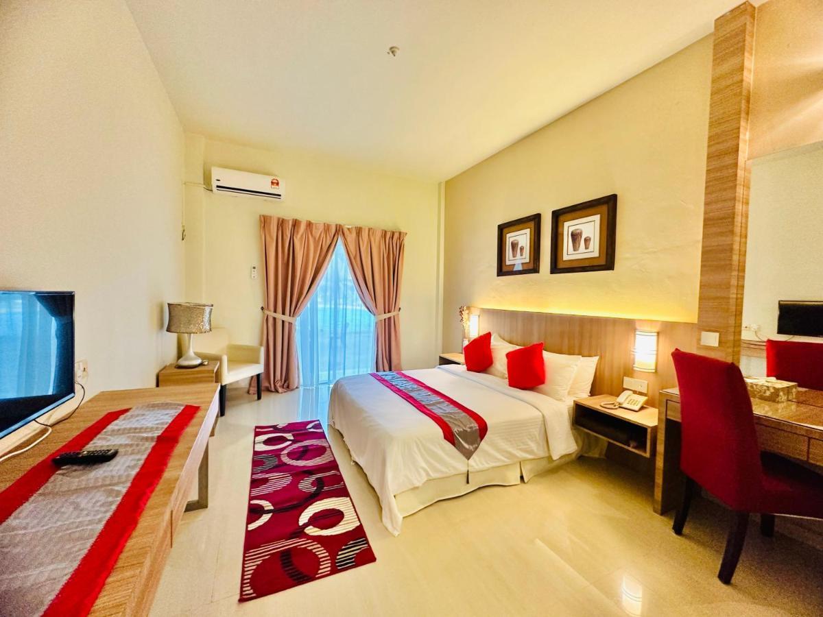 Rompin Beach Resorts Kuala Rompin Exterior photo