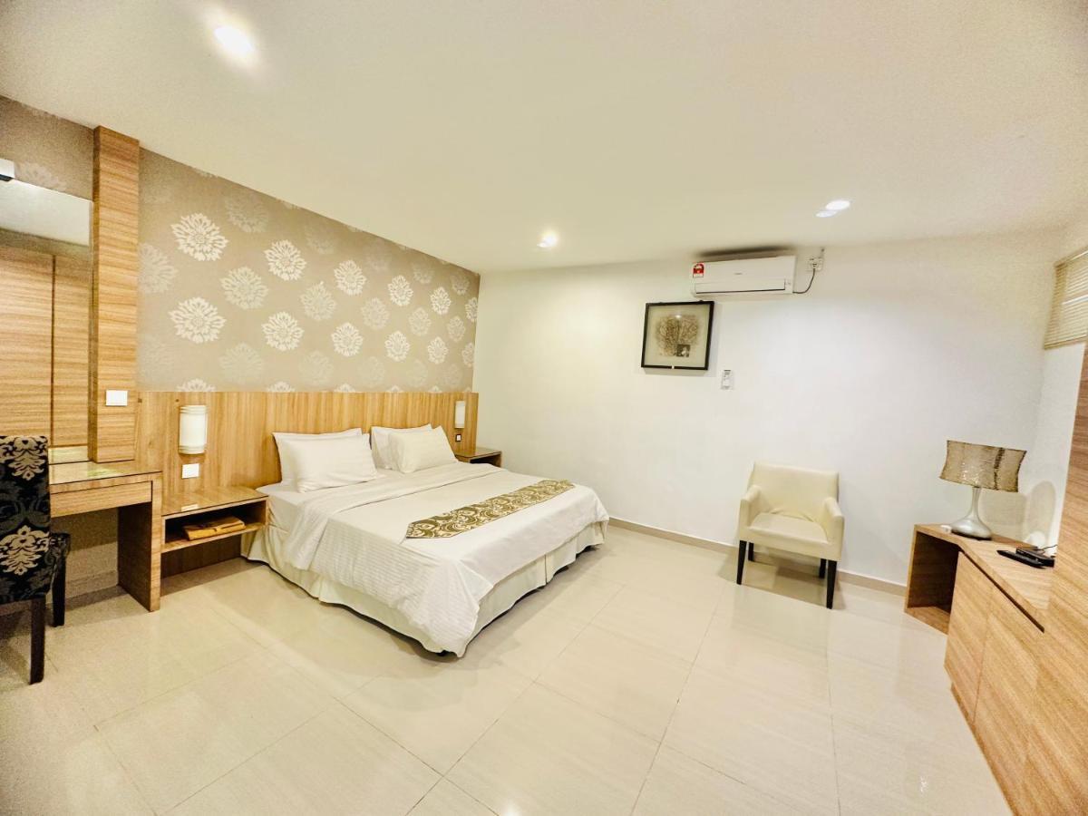 Rompin Beach Resorts Kuala Rompin Exterior photo