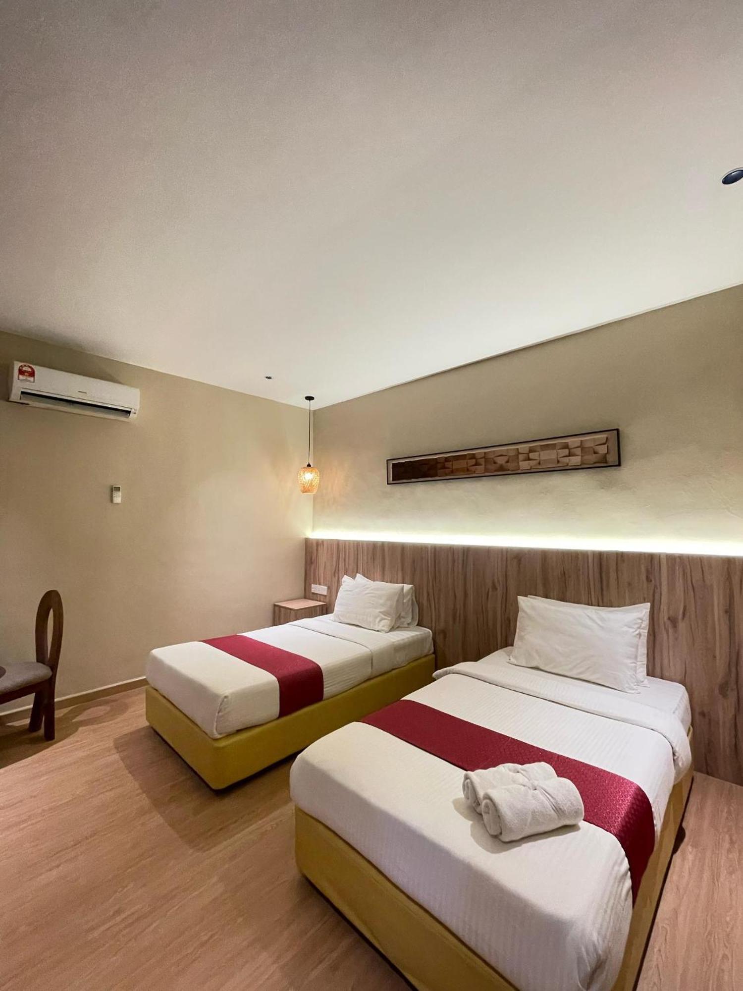 Rompin Beach Resorts Kuala Rompin Exterior photo